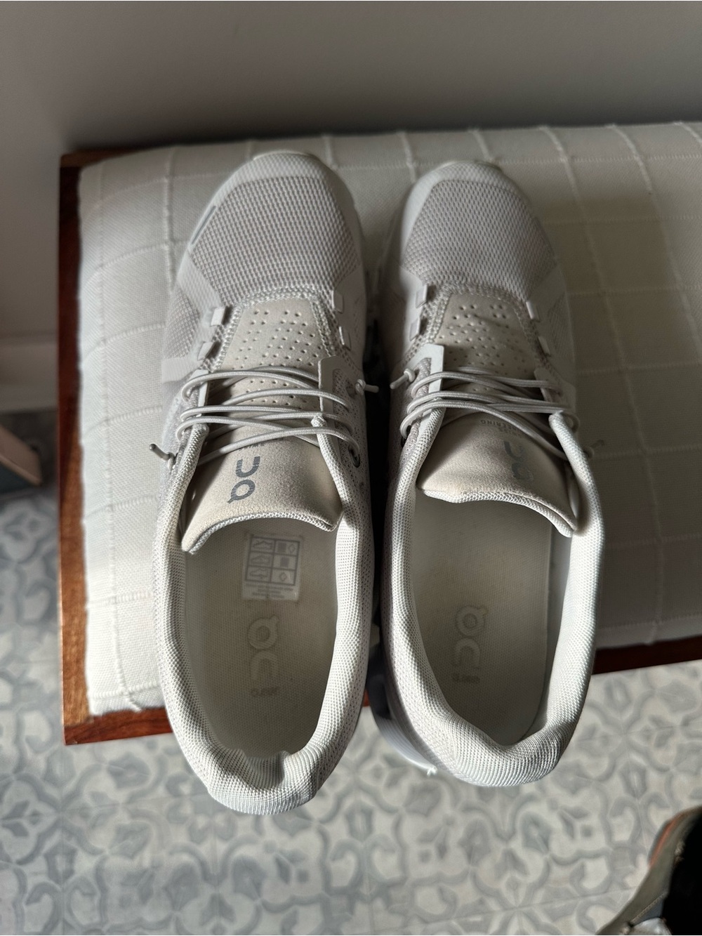 On Cloud Women’s Athletic Shoes in Light Gray - Picture 6 of 9
